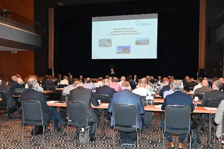 Am 13. September 2024 fand in Düsseldorf die Mitgliederversammlung des Fachverbandes Gebäude-Klima e. V. statt.