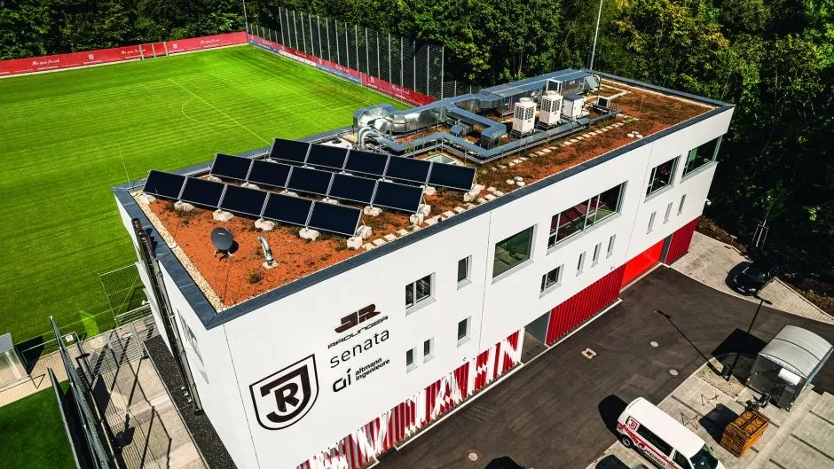 Trainigsgebäude