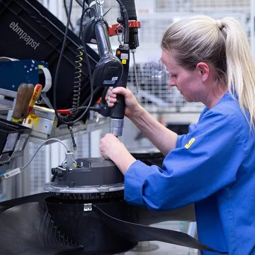 Ventilatorenproduktion bei ebm-papst