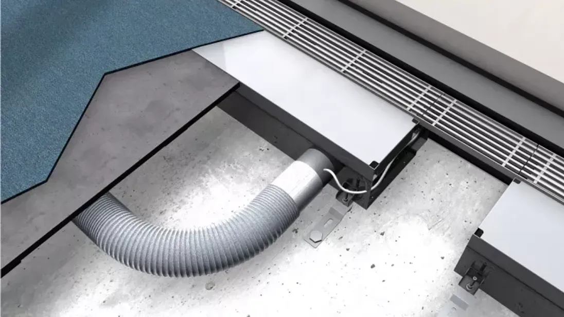 INDULFLOOR lässt sich in den Doppelboden als Einzelelement integrieren oder in Bandanordnung mit Verbindungsblech. Das begehbare Lineargitter bietet eine zurückhaltende Optik, die niedrige Kastenhöhe den besonders platzsparenden Einbau mit geringem Abstand zur Fassade.