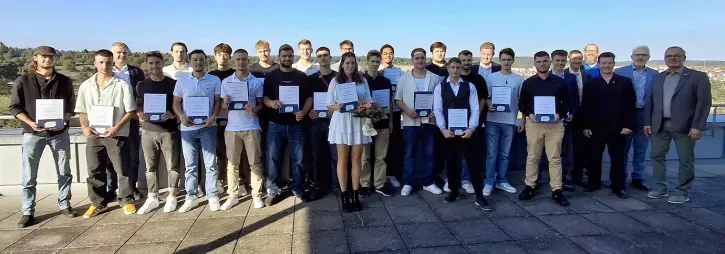 Lossprechungsfeier für die 47 Absolventen der Sommerprüfung in Baden-Württemberg am 20. September in Rutesheim