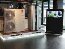 Im Mittelpunkt der Präsentation stand u.a. die Luft-Wasser-Wärmepumpen-Heizlösung Therma V.