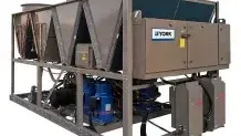 Die große Luft/Wasser-Scroll-Wärmepumpe YCPB ist speziell für Heizlösungen bei niedrigen Umgebungstemperaturen ausgelegt.