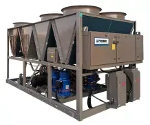 Die große Luft/Wasser-Scroll-Wärmepumpe YCPB ist speziell für Heizlösungen bei niedrigen Umgebungstemperaturen ausgelegt.