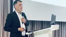 Markus Gundendorfer von der my-PV GmbH stellte ein Praxisprojekt zur Kombination elektrische Flächenheizung mit Photovoltaik im hochgedämmten Gebäude vor.