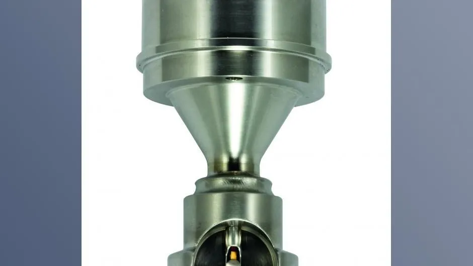 Bei der ATC-Technologie wird mit einem zusätzlichen Temperatursensor die Temperatur der Druckübertragungsflüssigkeit erfasst.