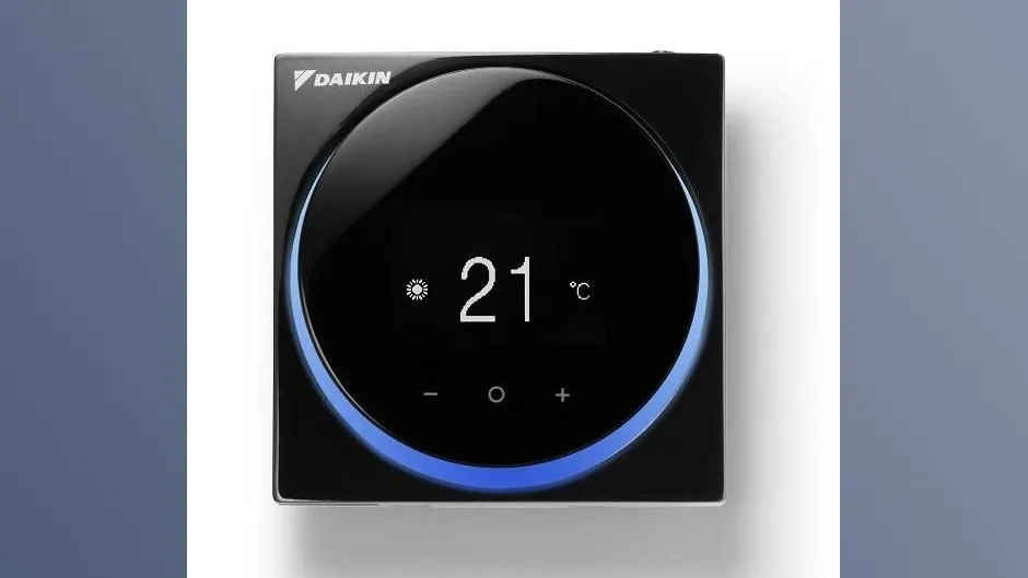 Daikin_Schwarz_web