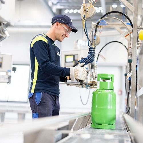 Kältemittelabfüllung bei Westfalen