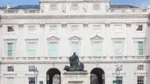 Die Courtauld Gallery, Somerset House, London, hat ein neues System zur Luftbefeuchtung erhalten.