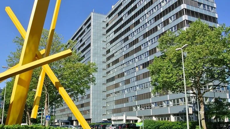 Gebäude