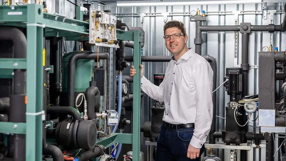 Simon Klink, Professor an der Universität Stuttgart