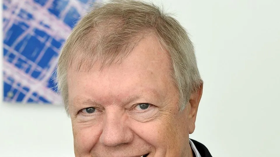 Ein Portraitfoto von Uwe Ziehl.